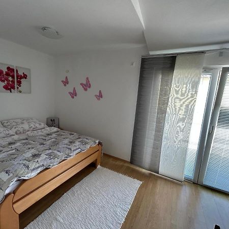 Apartman Markovic Zara Esterno foto