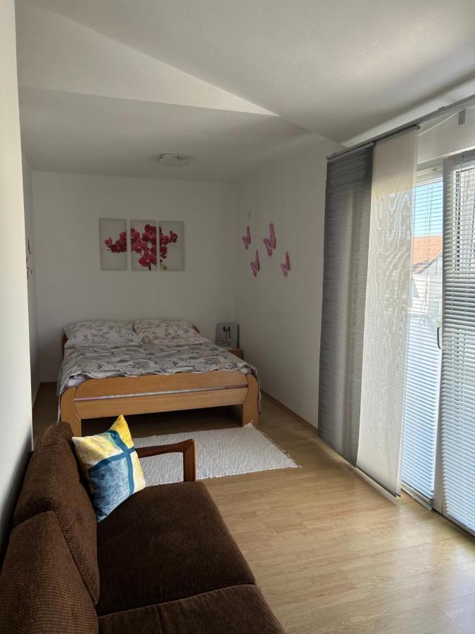 Apartman Markovic Zara Esterno foto