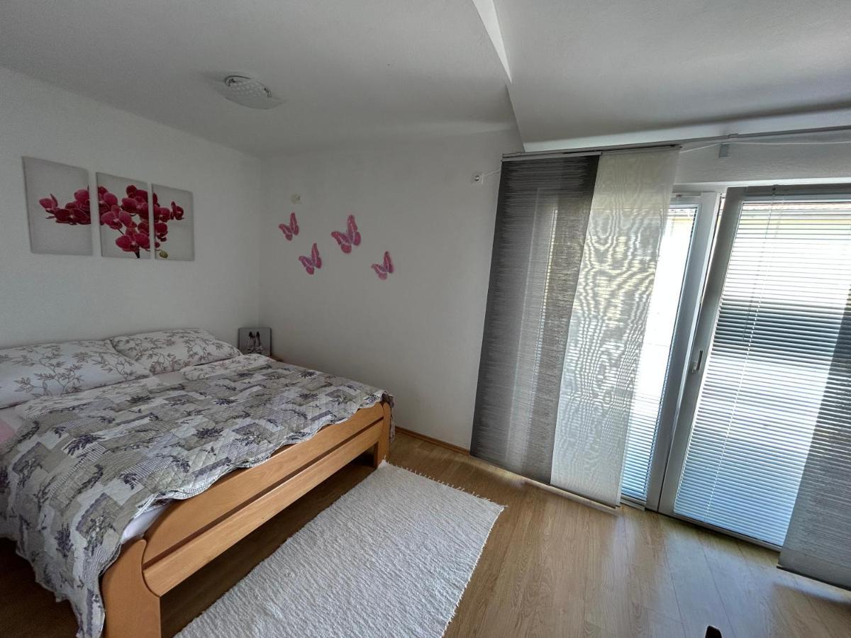Apartman Markovic Zara Esterno foto