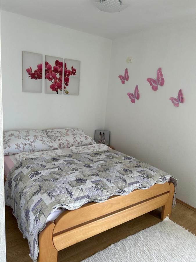 Apartman Markovic Zara Esterno foto